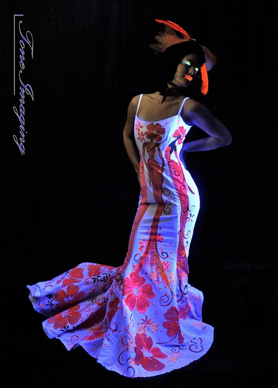 Divas Pink Glow